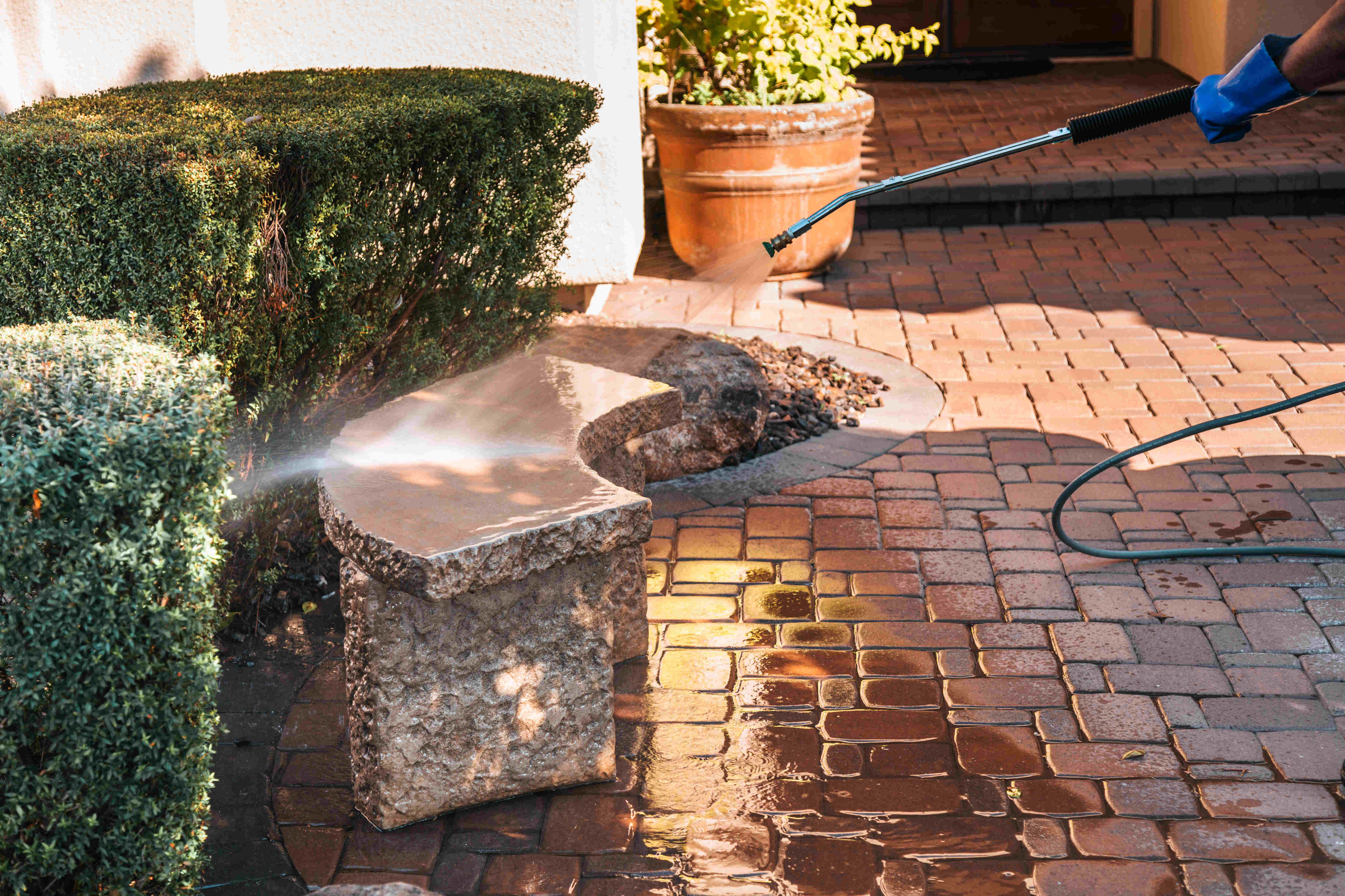 Power Washing Solutions: The Complete Guide to Professional Exterior Cleaning